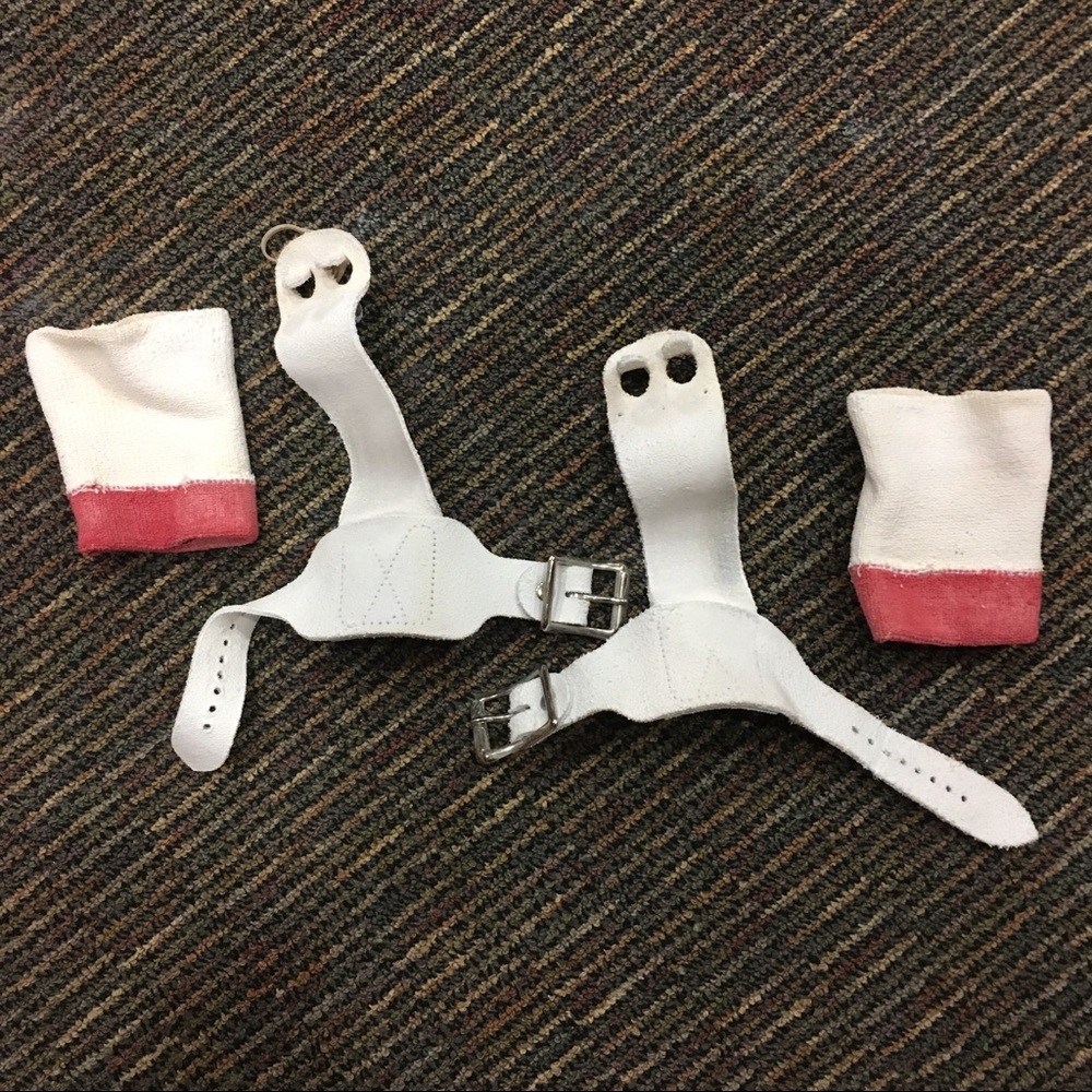 Used Uneven Bar Gymnastics Grips & Wristbands